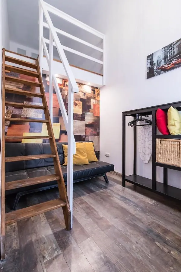 Katarina Apartment Blaha Square Boedapest 0*,  Hongarije